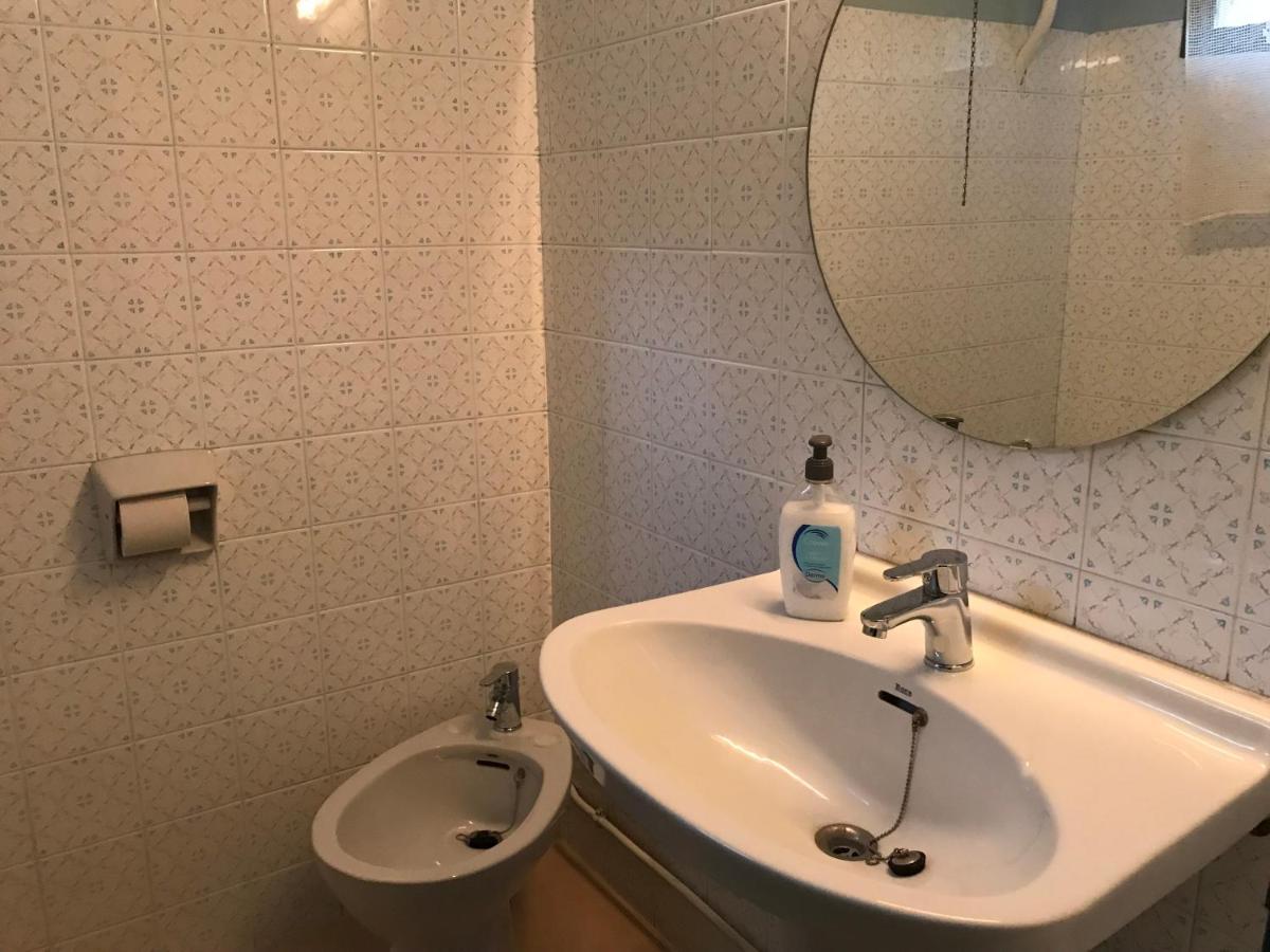 Hostal Casiano Camarasa Dış mekan fotoğraf