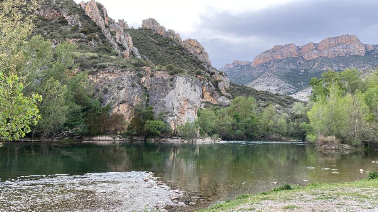 Hostal Casiano Camarasa Dış mekan fotoğraf